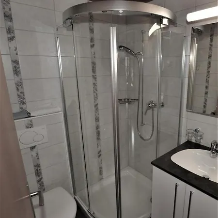 ホテル Chalet Stieregg, Ost